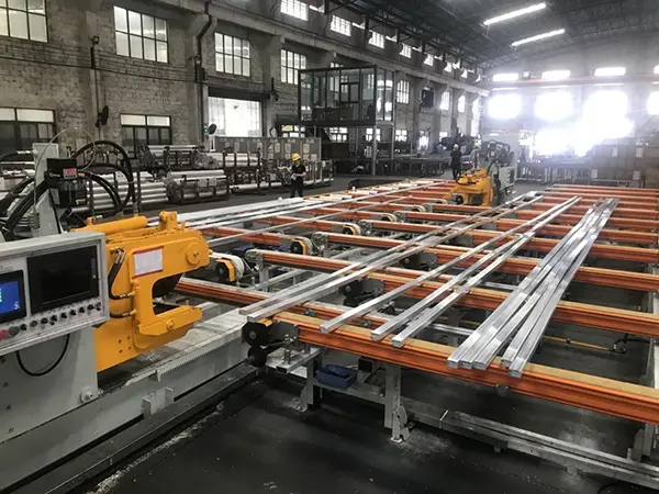 Guangdong Xinhe 4000T automatic production line